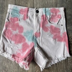Treasure and Bond Tie-Dye Frayed Hem kids Shorts